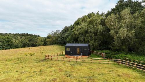Newcastle-Under-Lyme House | Alcor