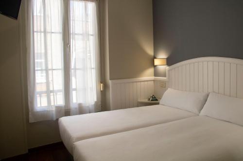 Gijon City Centre House | Alda Miramar Rooms