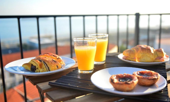 Alfama Apartment | Alfama Top River view Rooftop