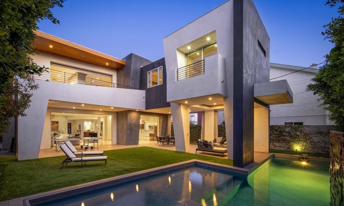 Beverly Grove House | Alfred Villa