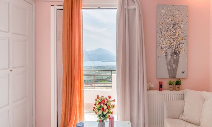 Paliki Apartment | Aliki's Maison Flat - Three Bedroom Apartment, Sleeps 6