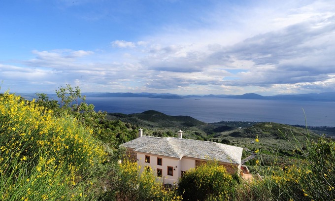 Agios Georgios Nilias Villa | Alkistis Myth and Magic