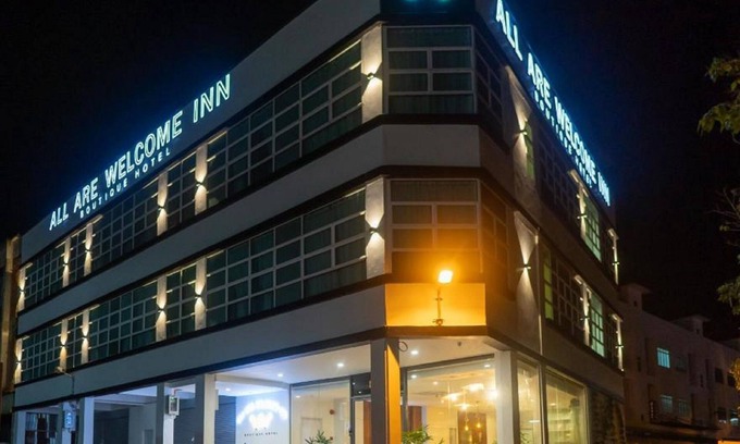 Lawas Hotel | All Are Welcome Lawas Boutique Hotel