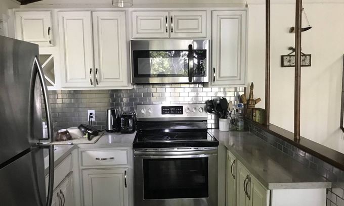 Perry Cottage | All Season Muskoka Cottage