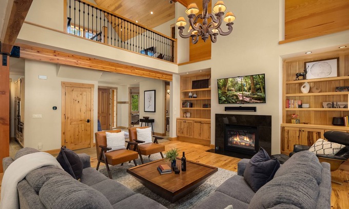 Cle Elum House | All-Season Suncadia Home: Hot Tub & Heated Patio
