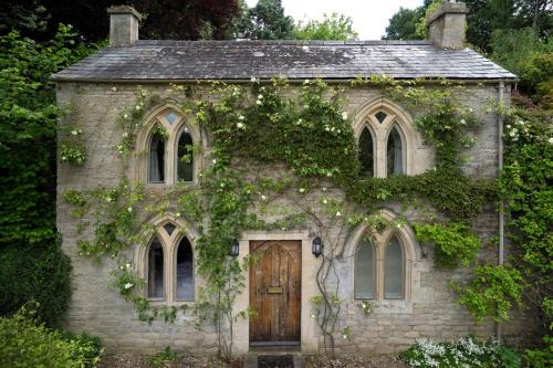 Lechlade House | All Souls Cottage