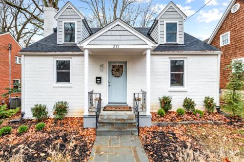 Wardour House | All Star Annapolis Retreat - Walk To Stadium