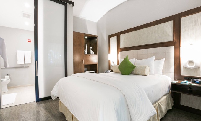 Old Town Hotel | Almond Tree Inn Hotel - Adults Only
