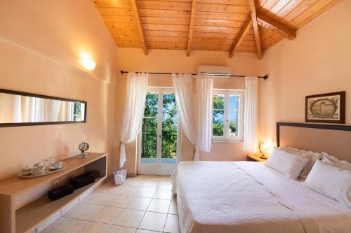 Drimonas House | Almondtree House Exanthia - Private Parking