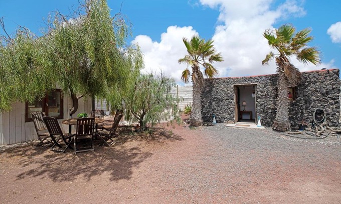 Teguise House | Aloe Art