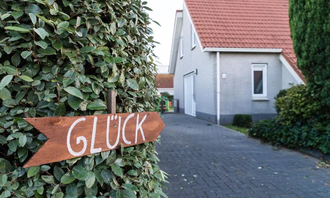 Scharendijke House | Aloha Beach House