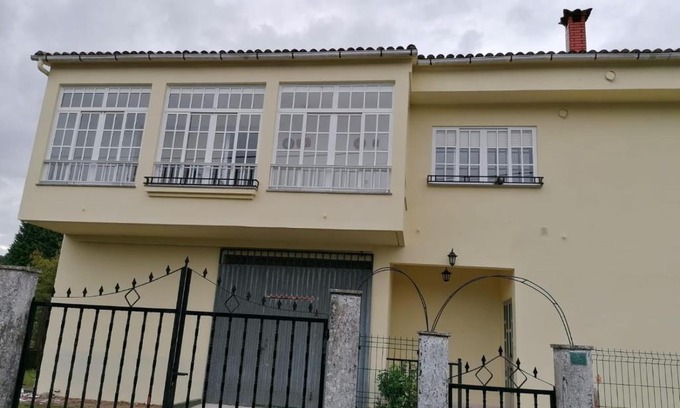 Dodro Ski Chalet | Alojamiento cerca de Padrón