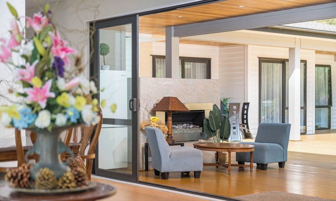 Redvale Cabin | Alpaca Manor