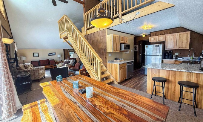 Bessemer Apartment | Alpine Horn Unit 1 ~ A/C & Close to Powderhorn!