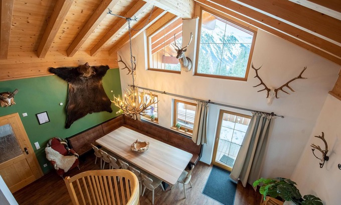 Hochkrimml House | Alpine hut with breathtaking mountain views and close to the slopes
