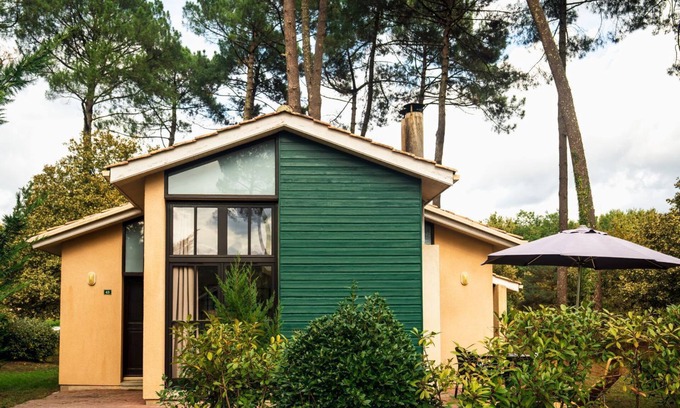 Salles Villa | Alsace 4p - Two Bedroom Villa, Sleeps 4