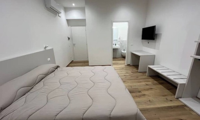 Foligno House | Altea Room