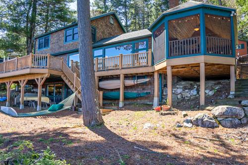 Alton Bay House | Alton Bay Lakefront Beauty
