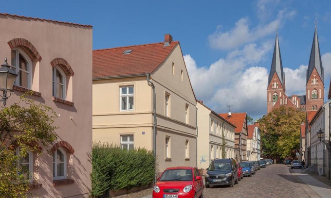 Neuruppin Apartment | Altstadt Ferienwohnung