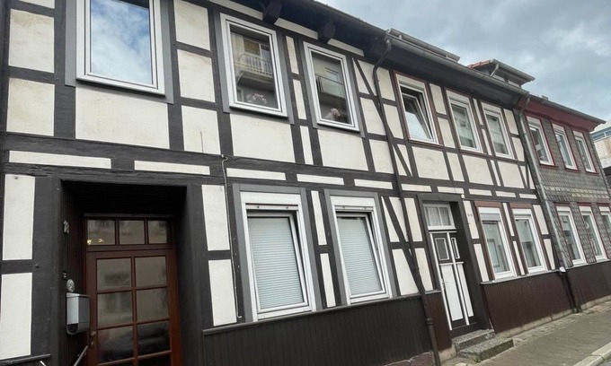 Einbeck Apartment | Altstadtferienwohnung Einbeck - Old town holiday apartment on the 1st floor