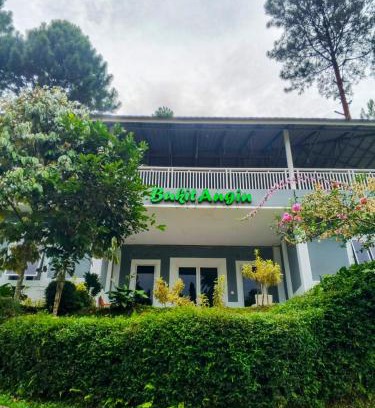 Megamendung Villa | Alvaro Resort Bukit Angin