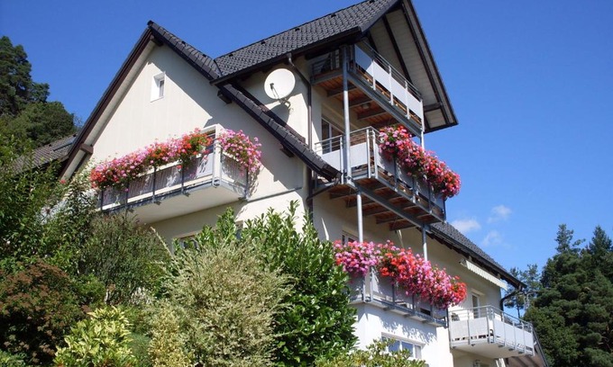 Forbach Apartment | Am Keschtewaeldele *