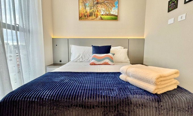 Matriz Apartment | Amazing 1-bedroom apartment with living room. Elysia 16a