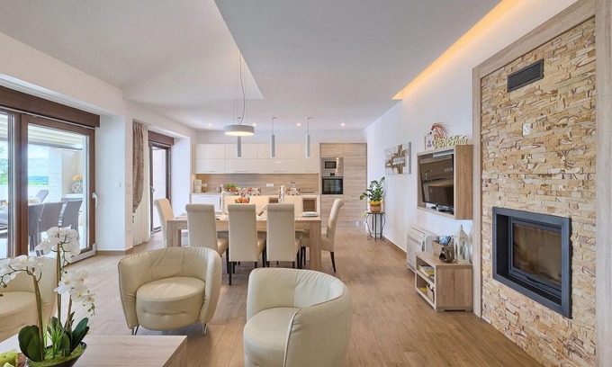 Gracisce House | Amazing home in Gracisce