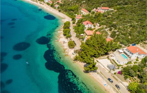 Martinscica House | Amazing Home In Martinscica