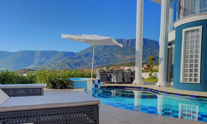 Antalya City Centre Villa | Amazing House with Private Pool in Alanya