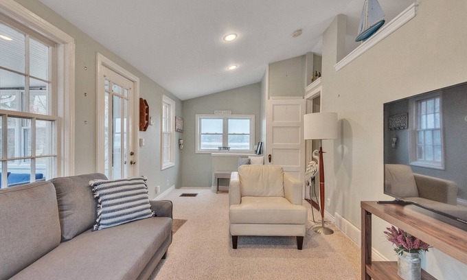 Kalamazoo House | Amazing Lakefront Retreat On Long Lake! by RedAwning