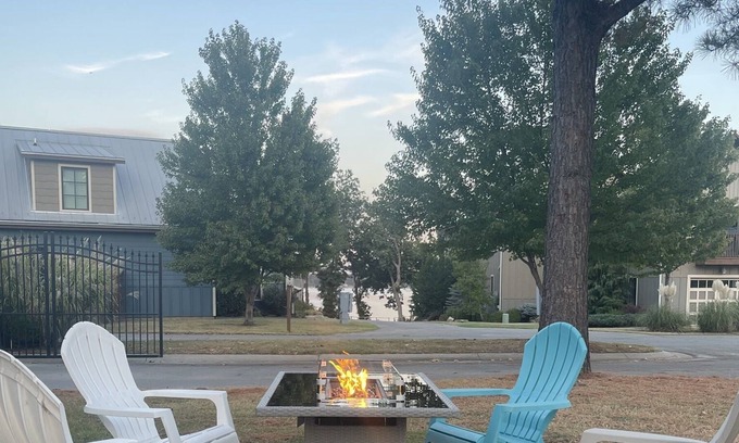 Langley House | Amazing views, Communal Pool, Lighthouse, Gated Community