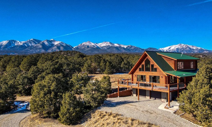 Salida House | Amazing views of two of Colorado‘s best mountain ranges!!