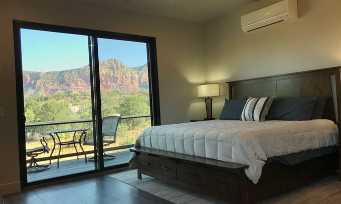 Oak Creek Apartment | Amazing views right from room.