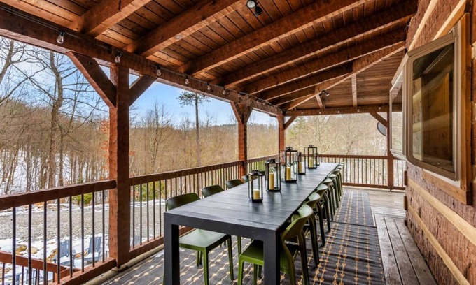 Lancaster Cabin | Amber Hills Lodge: Sauna,Golf Sim,Hot Tub,Theatre