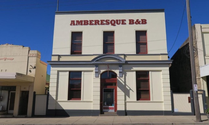 Rutherglen Bed & Breakfast | Amberesque B&B