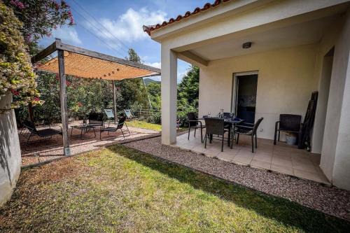 Molini Apartment | Ambre - Terrace Garden - by TGB