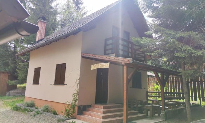 Ciumani House | Ambrushegyi Vendégház