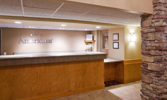 Jackson Hotel | AmericInn by Wyndham Jackson