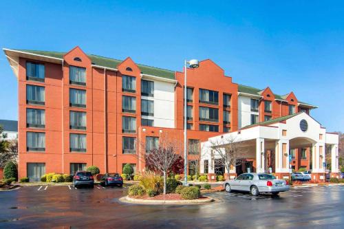 Lithonia Hotel | AmericInn by Wyndham Stonecrest near Atlanta