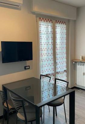 Borghetto Santo Spirito Apartment | Ampio bilocale vicino al mare
