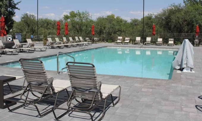 Camp Verde House | An Adventure Awaits! 2 Classy units, Pets Allowed Near Grand Canyon Tours!