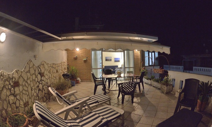 Scauri Apartment | An apartment nestled in the sun 110 meters from the sea