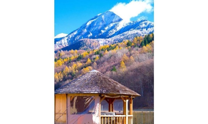 Chabottes Cottage | AN OLD & CHARMING FARMHOUSE FROM THE 18TH CENTURY
