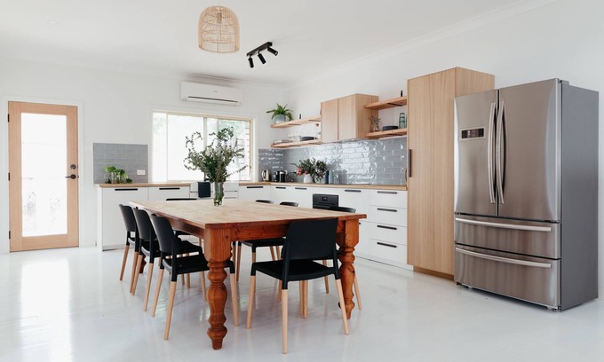 Avoca Beach House | Anchor in Avoca Beach - enjoy your 4 bedroom coastal getaway