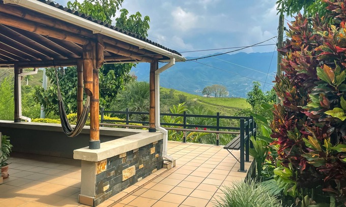 Barbosa House | Andean Country Getaway And Couples Cabin