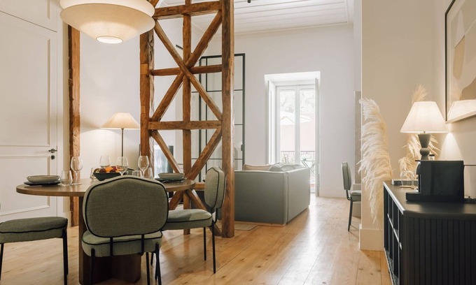 Encarnacao Apartment | Ando Living - Flores 25 House - 101