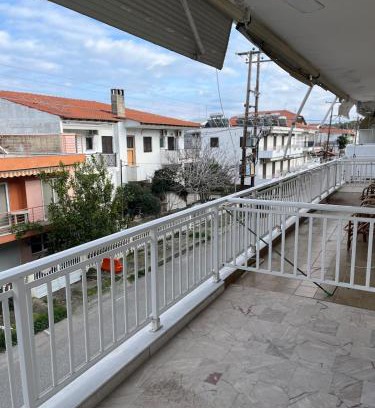 Nea Potidaia House | Andreas