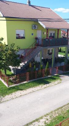 Municipality of Gracac Apartment | Andrić