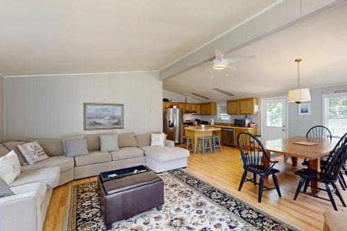 Rehoboth Beach House | Angola By The Bay - 23437 Marina Dr E